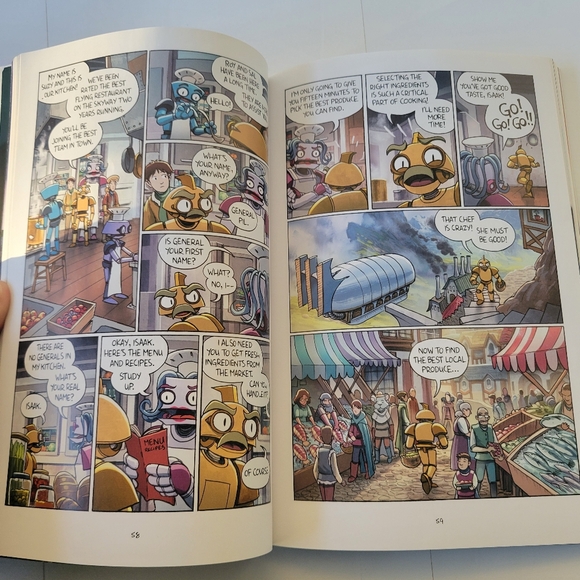 Amulet Book Set - Picture 7 of 7